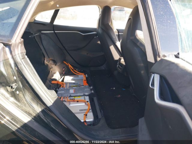 5YJSA1H15EFP61933 Tesla Model S P85