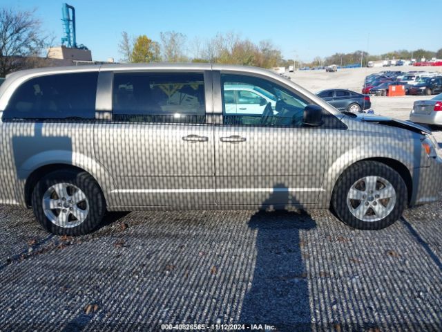 2C4RDGBG6FR658077 Dodge Grand Caravan Se