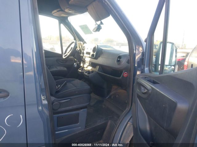 WD4PF0CD1KT004741 Mercedes-Benz Sprinter 2500 High Roof V6/standard Roof V6