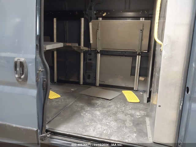 3C6URVJG7KE542097 RAM Promaster 3500 Cargo Van High Roof 159 Wb Ext