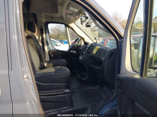 3C6URVJG8KE551228 RAM Promaster 3500 Cargo Van High Roof 159 Wb Ext
