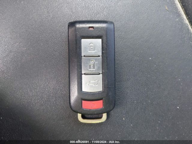 2019 MITSUBISHI OUTLANDER JA4AD3A3XKZ027346 Photo 10