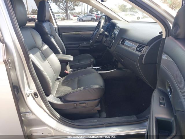 2019 MITSUBISHI OUTLANDER JA4AD3A3XKZ027346 Photo 4