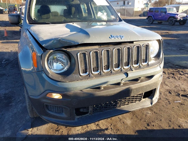 ZACCJBAH6JPJ14815 Jeep Renegade Sport 4x4