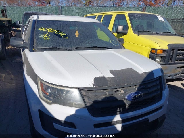 Ford Utility Police Interceptor 2016 1FM5K8AR7GGB64726 Image 12