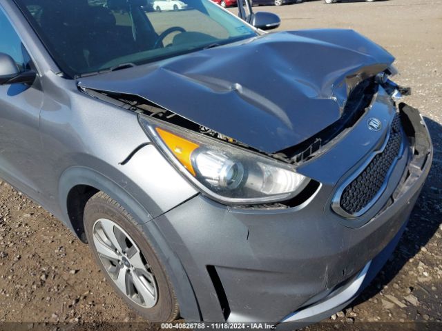 KNDCC3LC6H5096078 KIA NIRO EX