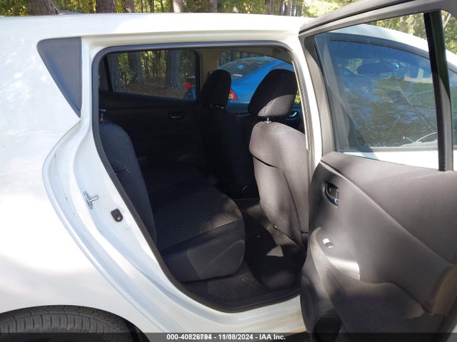 Nissan LEAF S 2015 1N4AZ0CP7FC305298 Image 8