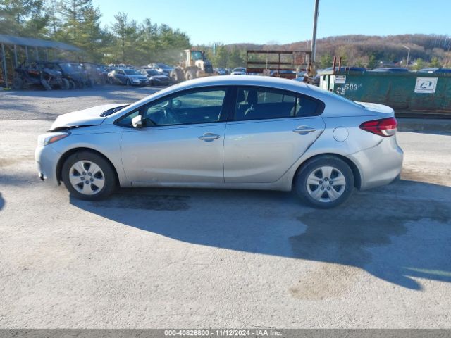 3KPFK4A74HE072894 KIA FORTE LX