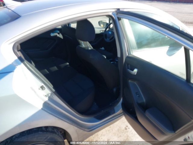 3KPFK4A74HE072894 KIA FORTE LX