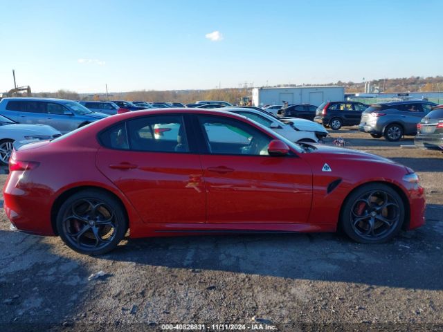 ZARFAEAV7H7549878 Alfa Romeo Giulia Quadrifoglio Rwd