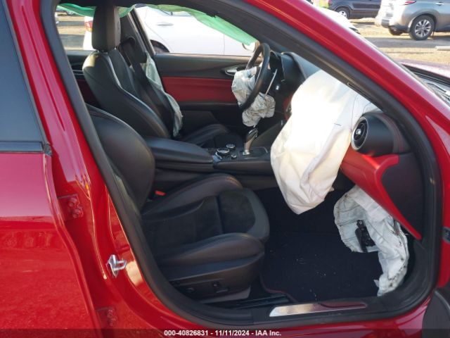 ZARFAEAV7H7549878 Alfa Romeo Giulia Quadrifoglio Rwd