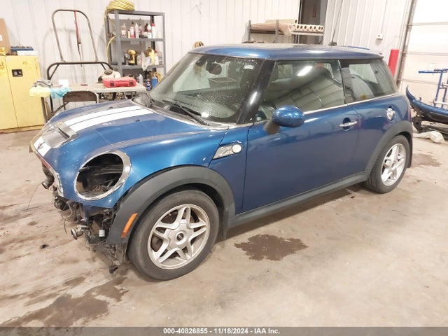 2009 MINI COOPER S WMWMF73539TW80114 Photo 1