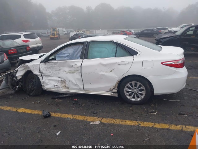 Toyota CAMRY LE 2015 4T4BF1FK4FR448640 Image 14