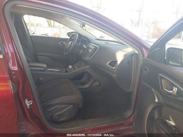 Chrysler 200 Limited 2015 1C3CCCAB5FN688163 Image 5