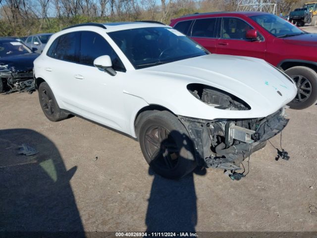 2018 PORSCHE MACAN WP1AA2A51JLB22940 Photo 0