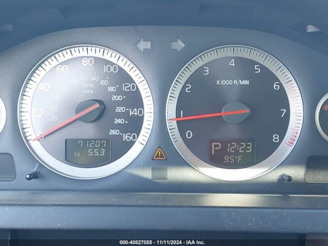 YV4952CYXE1682907 Volvo XC90 3.2