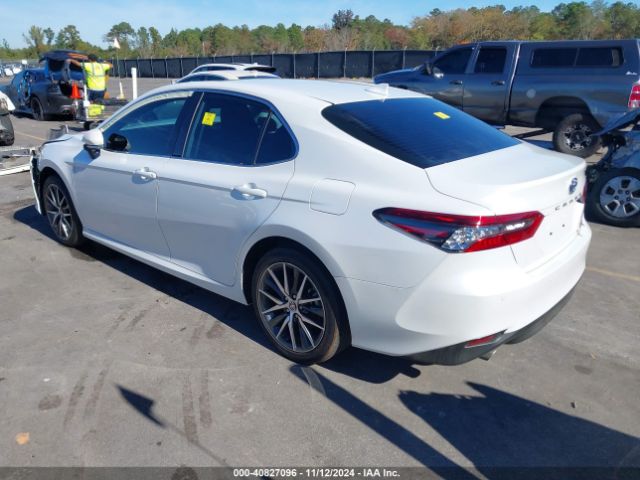 2022 TOYOTA CAMRY 4T1F31AK4NU588312 Photo 2