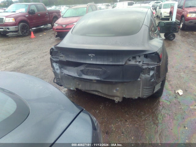 Tesla Model 3 Rear-wheel Drive 2022 5YJ3E1EA9NF116828 Image 15