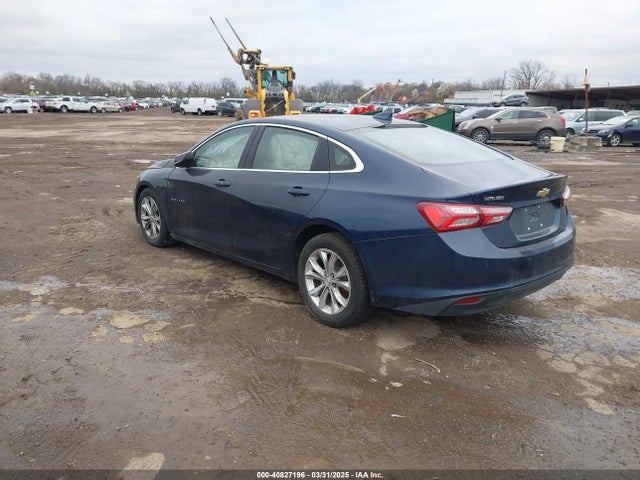 1G1ZD5ST2KF123520 Chevrolet MALIBU LT