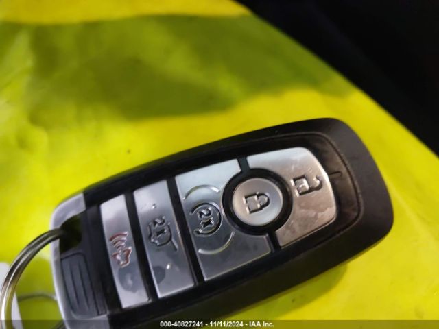 1FMCU9H90NUA14095 Ford ESCAPE SEL