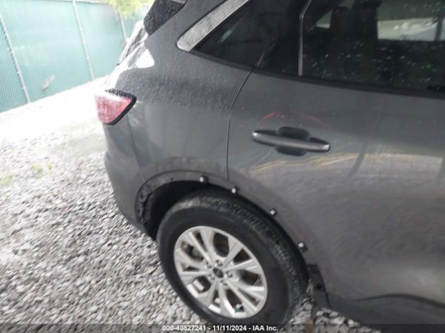 1FMCU9H90NUA14095 Ford ESCAPE SEL
