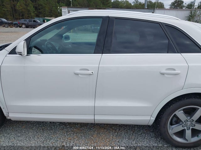 Audi Q3 2.0t Premium Plus 2015 WA1EFCFS7FR008271 Image 15