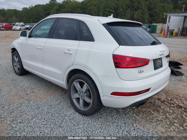 WA1EFCFS7FR008271 Audi Q3 2.0t Premium Plus