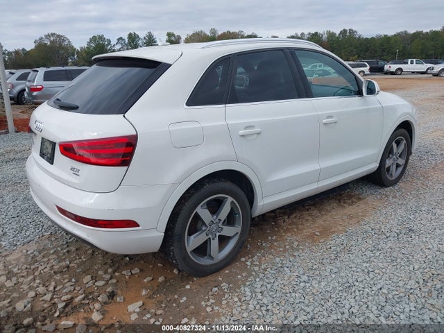 WA1EFCFS7FR008271 Audi Q3 2.0t Premium Plus