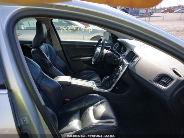 YV1612FS8E2272877 Volvo S60 T5