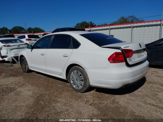 1VWAT7A31EC114430 Volkswagen Passat 1.8t S