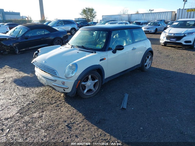 2004 MINI COOPER WMWRC33464TJ58388 Photo 1