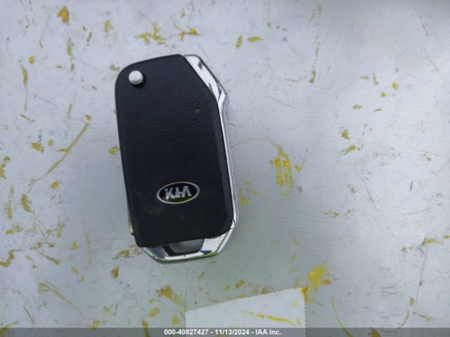 KNDJ23AU6L7084600 KIA SOUL LX