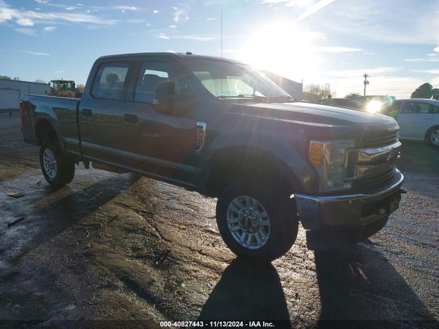 2017 1FT7W2B63HEC02842 main image