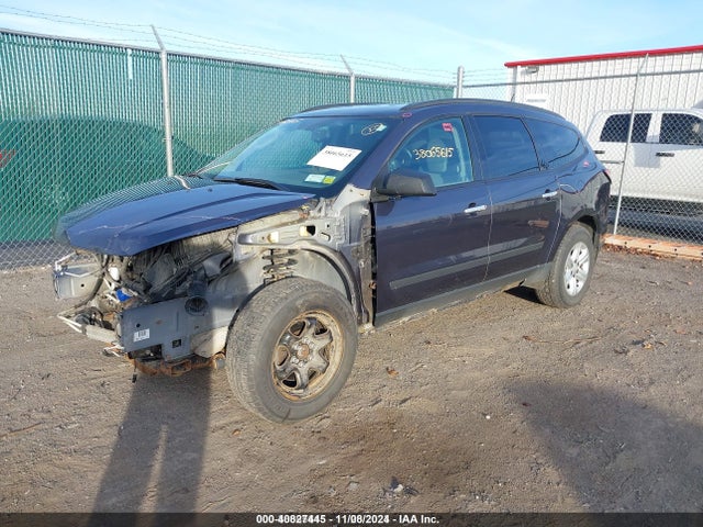 Chevrolet Traverse Ls 2014 1GNKVFKD5EJ171171 Image 2
