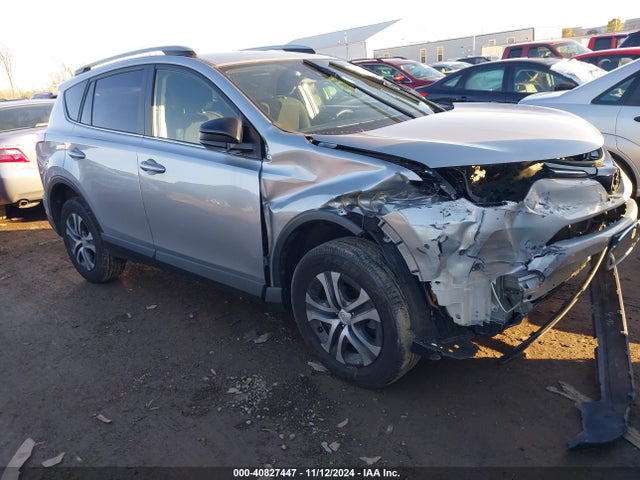 Toyota RAV4 LE 2018 JTMBFREV4JJ220897 Image 1