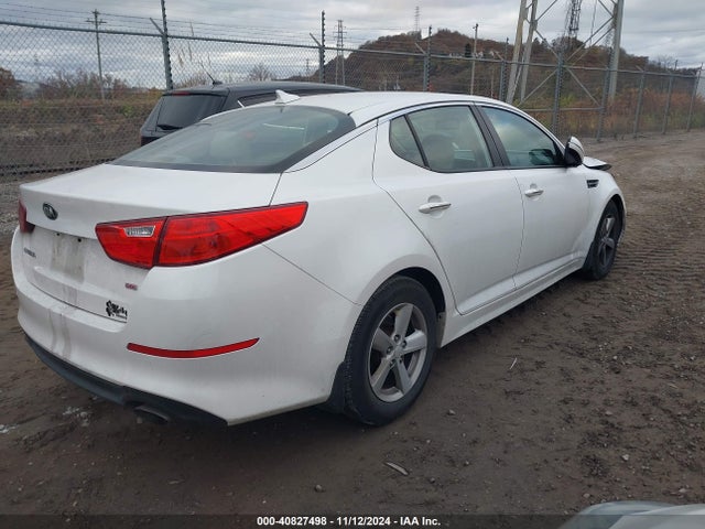 KIA Optima Lx 2015 KNAGM4A72F5584268 Image 4