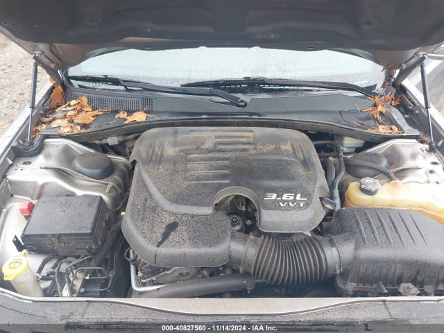 2C3CCAKG8EH181487 Chrysler 300c Awd