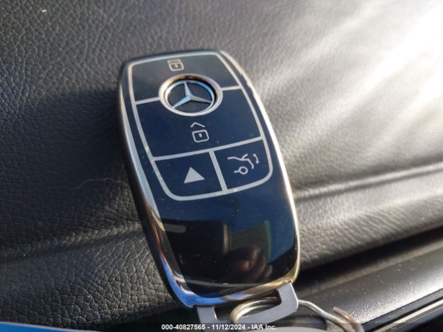 W1N4N4GB5NJ326694 Mercedes-Benz GLA 250