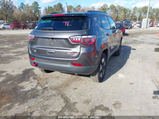 3C4NJDDBXJT174572 Jeep Compass Trailhawk 4x4