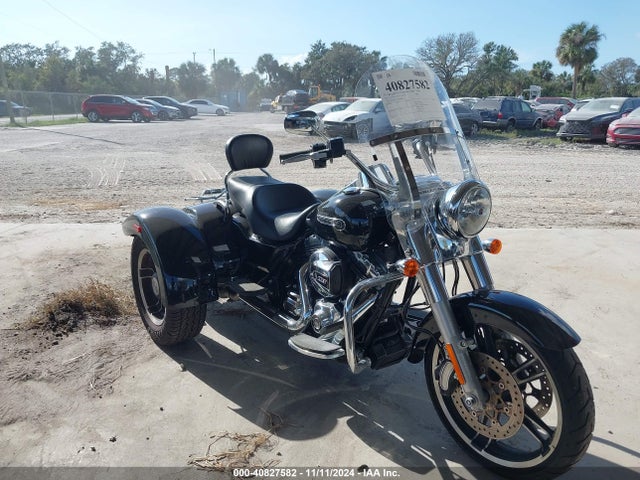 2015 HARLEY-DAVIDSON FLRT 1HD1MCM12FB860541