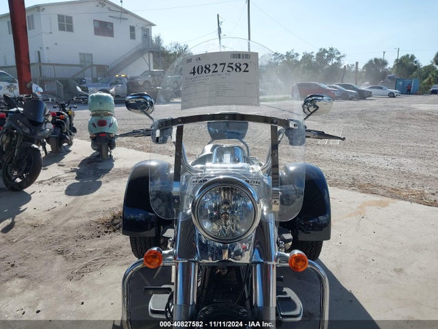 2015 HARLEY-DAVIDSON FLRT 1HD1MCM12FB860541 Photo 4