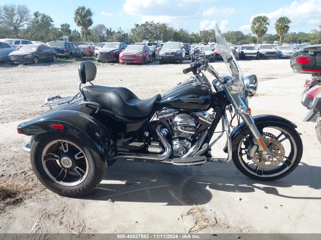 2015 HARLEY-DAVIDSON FLRT 1HD1MCM12FB860541 Photo 7