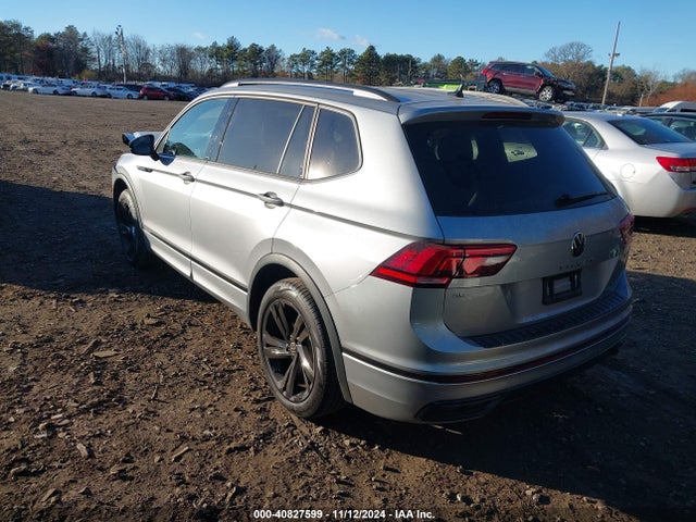 3VV8B7AX7RM162852 Volkswagen Tiguan 2.0t Se R-line Black