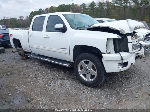 2014 1GC1KYC80EF184827 main image