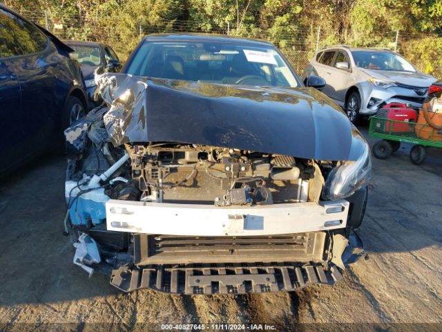1N4BL4CV3NN358451 Nissan Altima Sr Fwd