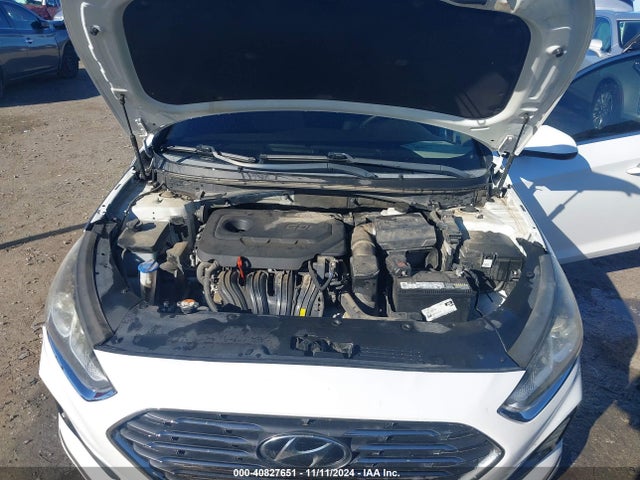 Hyundai SONATA SE 2018 5NPE24AF1JH591003 Image 10