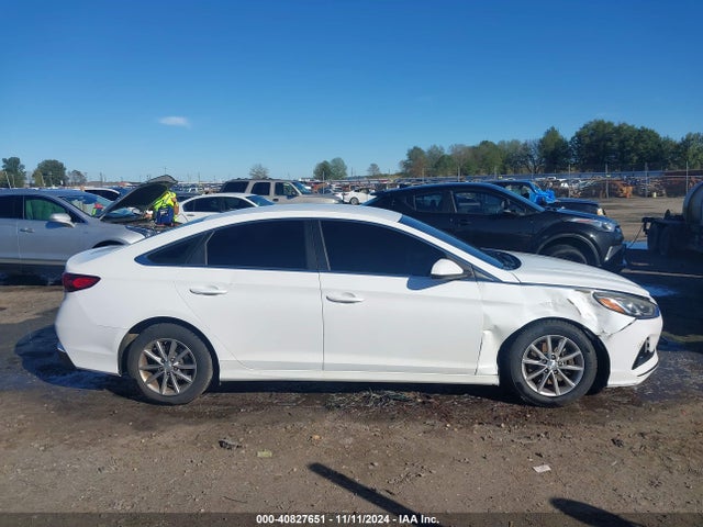 Hyundai SONATA SE 2018 5NPE24AF1JH591003 Image 13