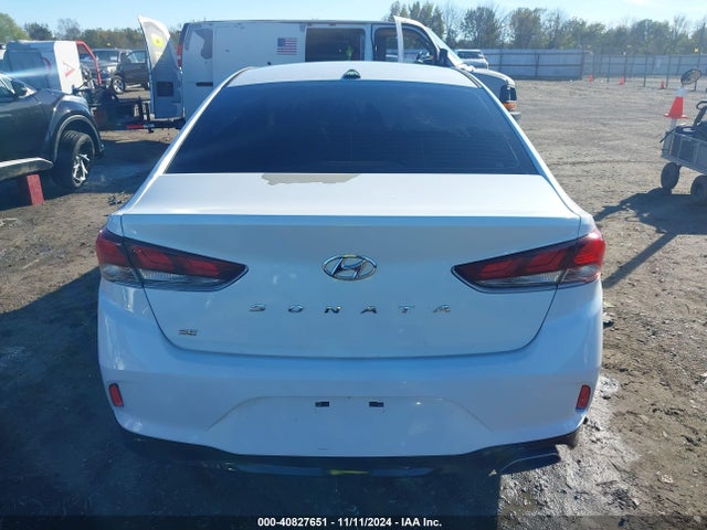Hyundai SONATA SE 2018 5NPE24AF1JH591003 Image 16