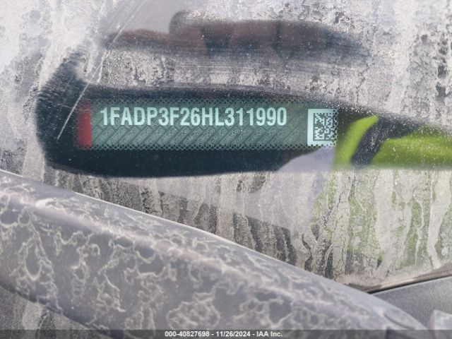 1FADP3F26HL311990 Ford FOCUS SE