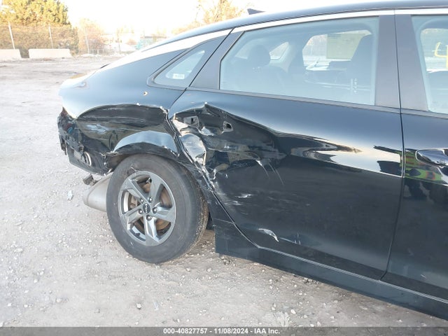 5XXG14J2XNG142476 KIA K5 LXS